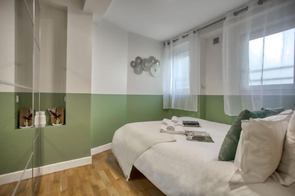 Amazing Apart New Bastille 3 Bedrooms 2 Bathrooms Париж Экстерьер фото